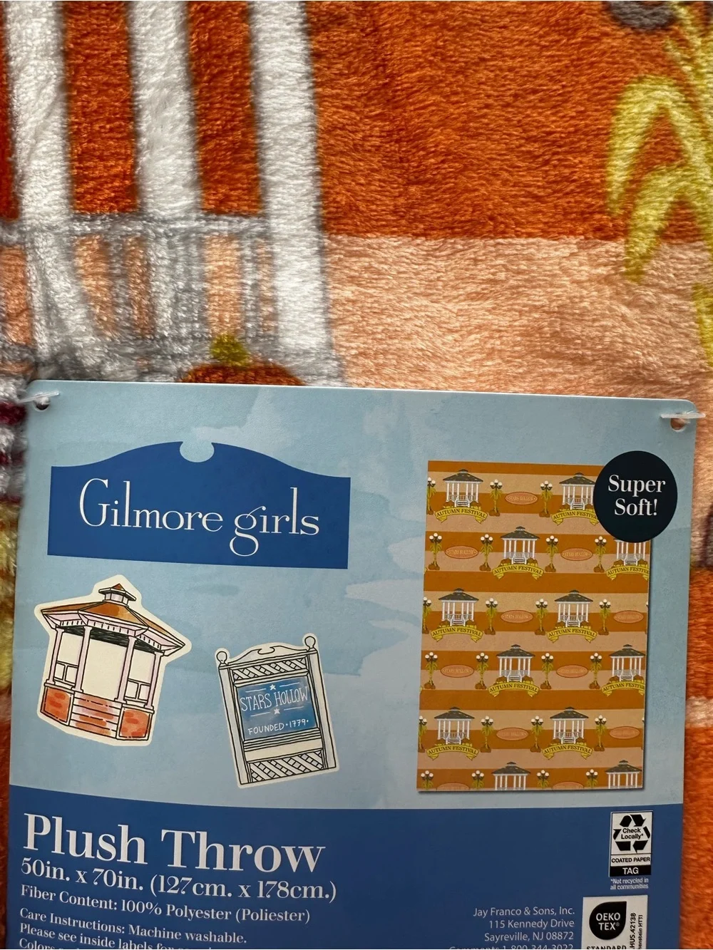 Gilmore Girls Autumn Festival Star Hollow Orange Plush Throw Blanket NWT